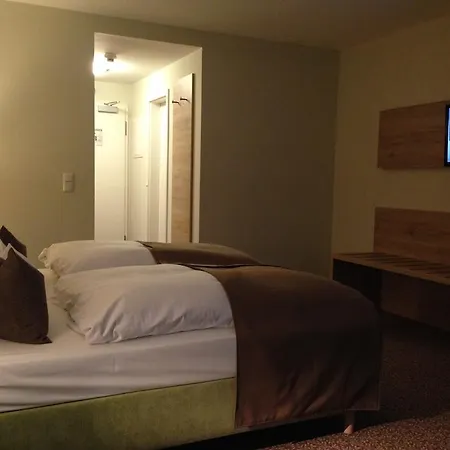 Otel Hubertushoehe 3*